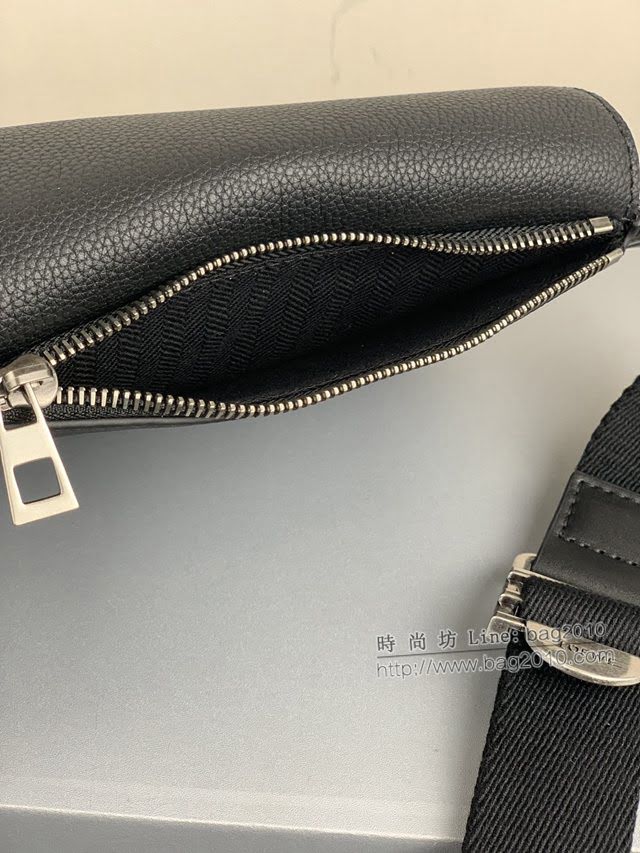 LOEWE包包 羅意威Military Bumbag 羅意威男士腰包 11356  tcl1389